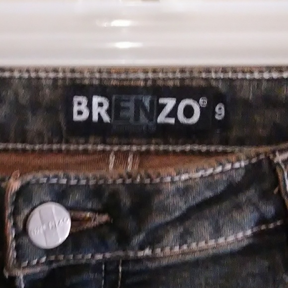 Brenzo Jeans. Size 9 - Picture 4 of 6